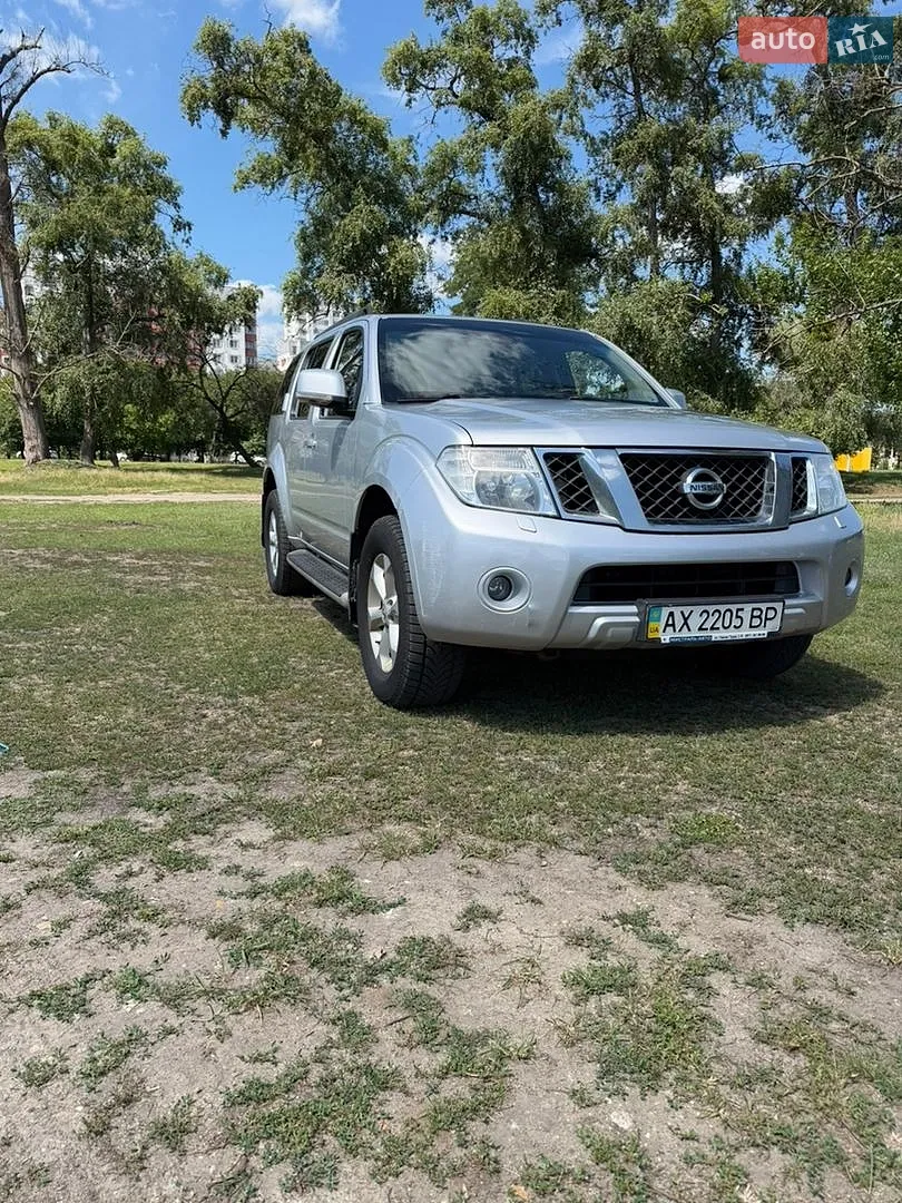 2012 Nissan Pathfinder - мініатюра 2