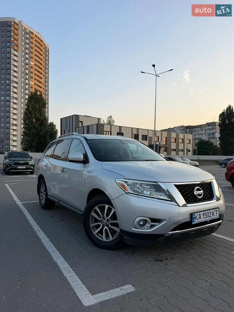 2015 Nissan Pathfinder - фото 1