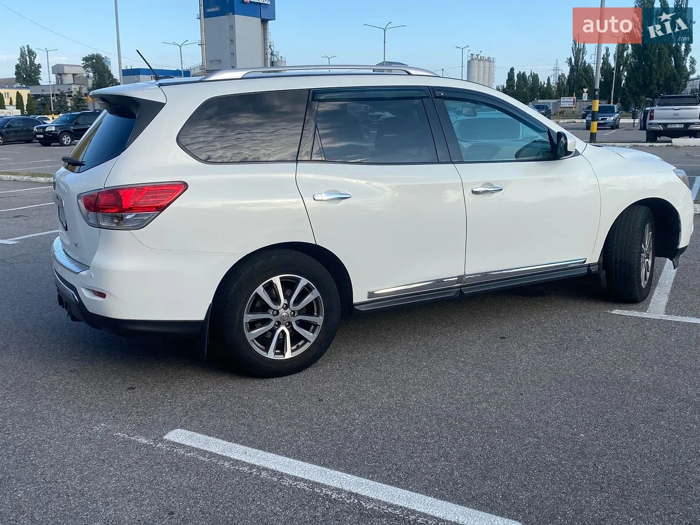 2013 Nissan Pathfinder - мініатюра 27