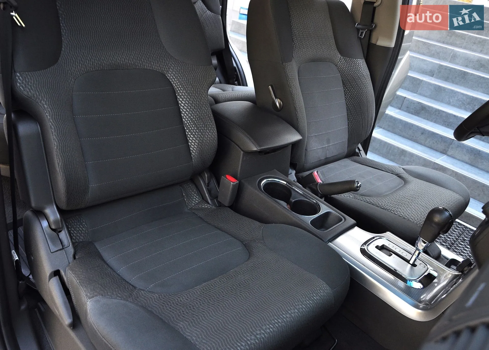 2011 Nissan Pathfinder - мініатюра 27