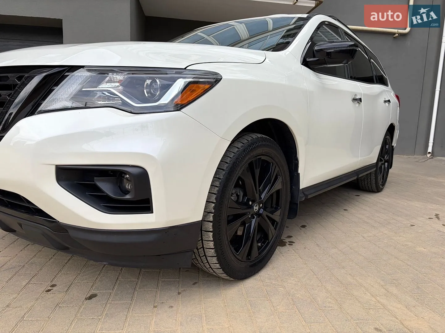 2017 Nissan Pathfinder - мініатюра 4