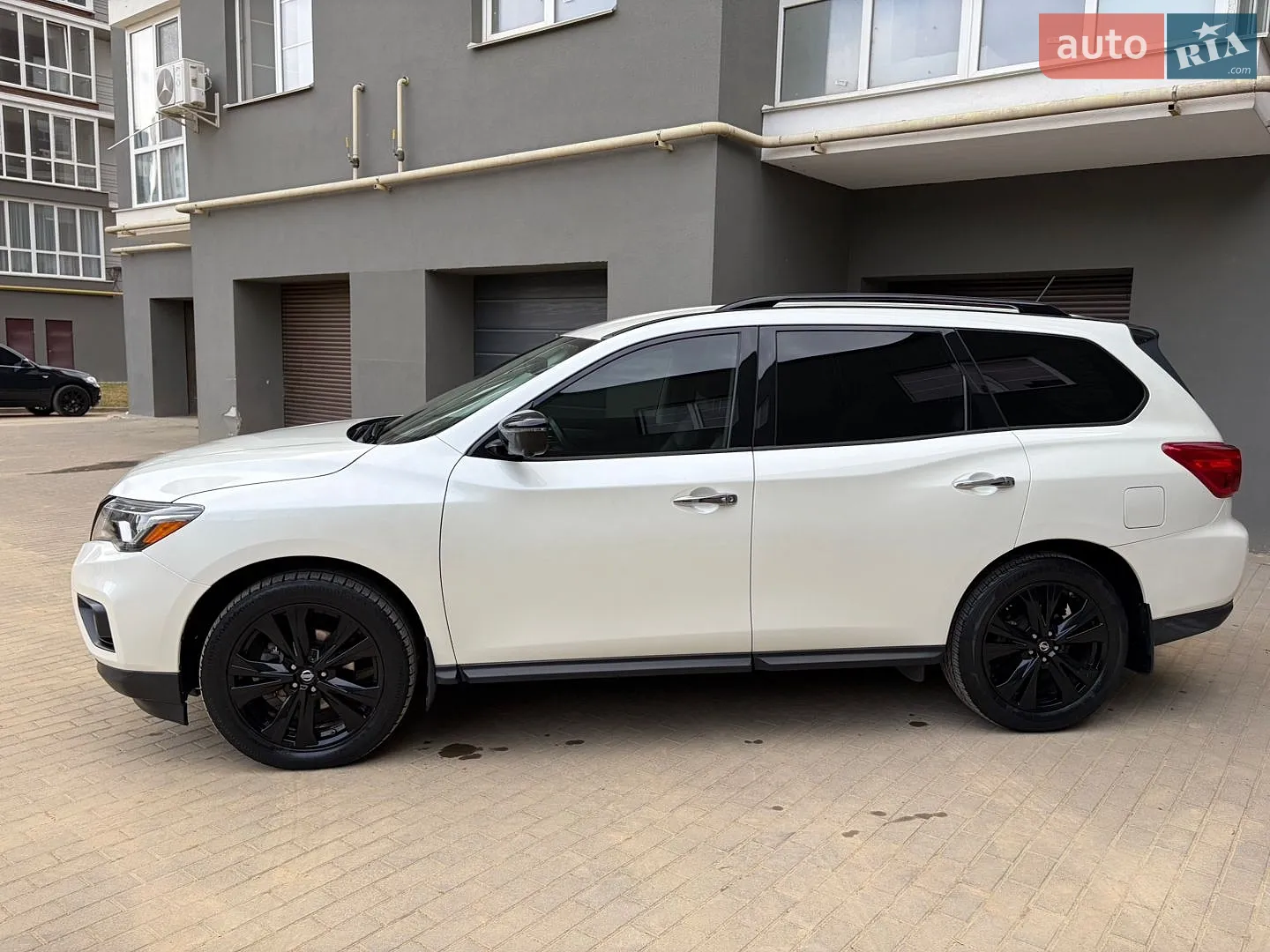 2017 Nissan Pathfinder - мініатюра 7
