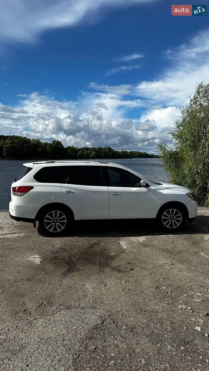 2016 Nissan Pathfinder - мініатюра 3