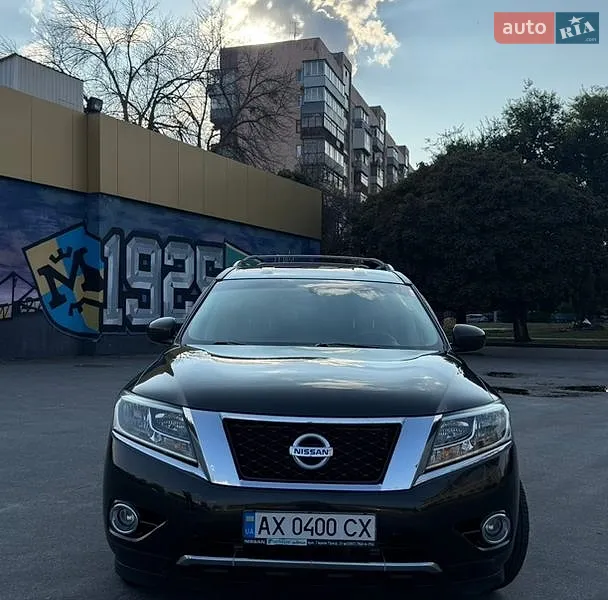 Nissan Pathfinder 2016