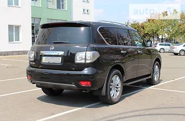 Позашляховик / Кросовер Nissan Patrol 2011 в Києві