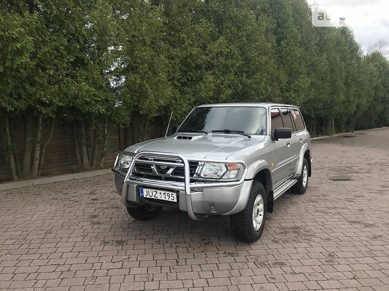 Внедорожник / Кроссовер Nissan Patrol 2002 в Ивано-Франковске