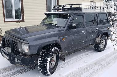 Внедорожник / Кроссовер Nissan Patrol 1996 в Гайвороне