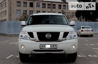 Позашляховик / Кросовер Nissan Patrol 2012 в Харкові