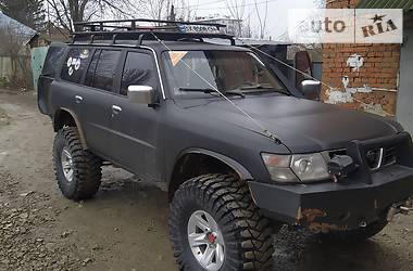 Внедорожник / Кроссовер Nissan Patrol 2000 в Каменец-Подольском