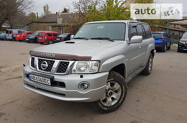 Позашляховик / Кросовер Nissan Patrol 2008 в 