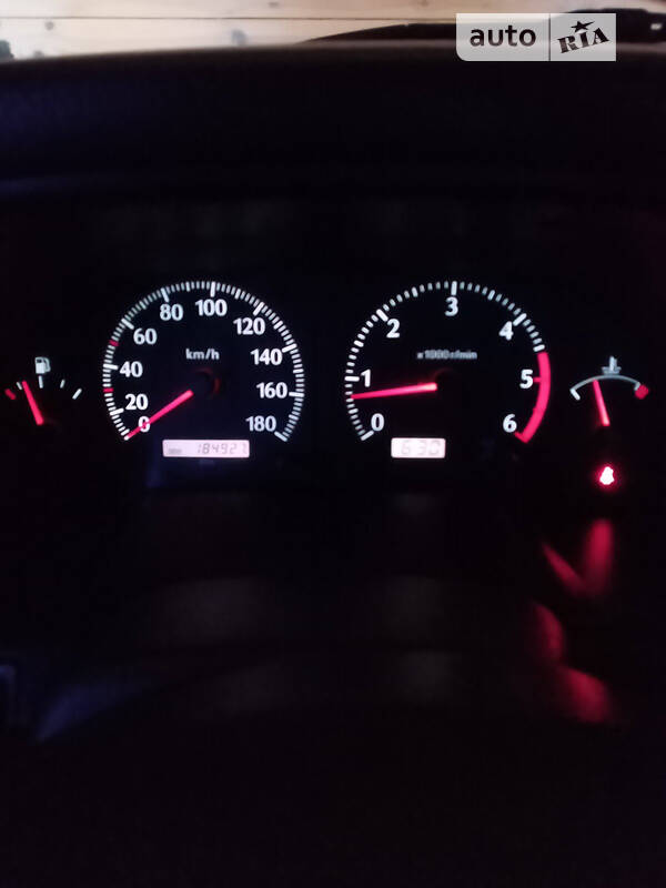 Внедорожник / Кроссовер Nissan Patrol 2000 в Киеве
