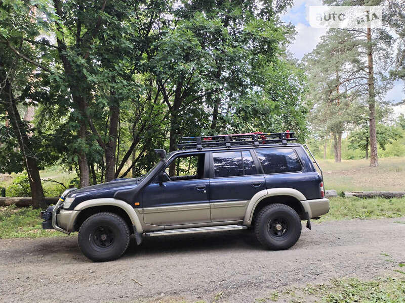 Внедорожник / Кроссовер Nissan Patrol 2000 в Киеве