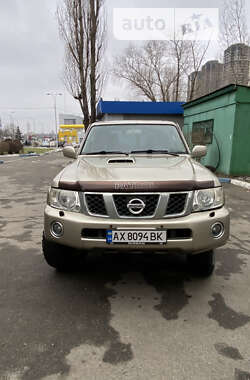 Внедорожник / Кроссовер Nissan Patrol 2008 в Киеве