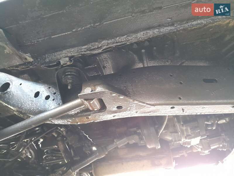 Позашляховик / Кросовер Nissan Patrol 2000 в Рахові