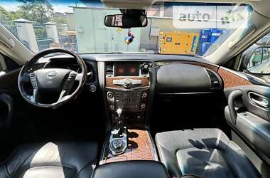 Позашляховик / Кросовер Nissan Patrol 2013 в 