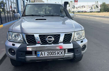 Внедорожник / Кроссовер Nissan Patrol 2006 в Киеве