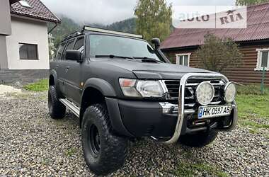 Внедорожник / Кроссовер Nissan Patrol 2000 в Яремче