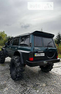 Позашляховик / Кросовер Nissan Patrol 1996 в Івано-Франківську