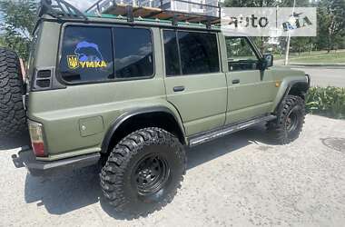 Позашляховик / Кросовер Nissan Patrol 1997 в Кам'янському