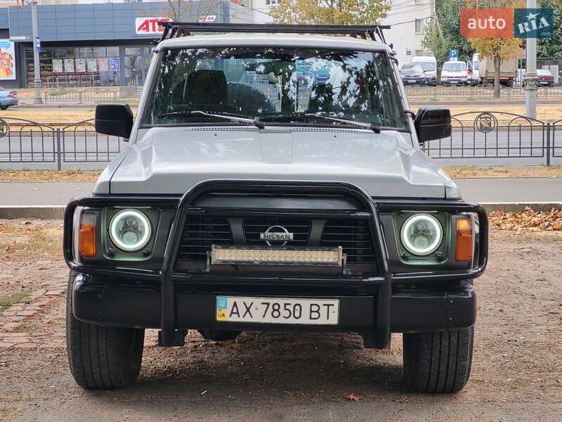 Nissan Patrol 1992