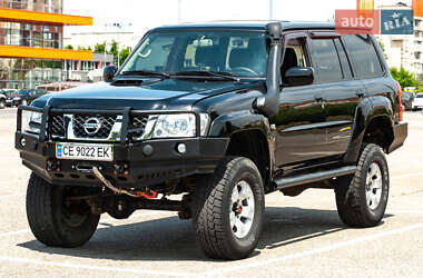 Позашляховик / Кросовер Nissan Patrol 2005 в Чернівцях