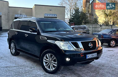 Позашляховик / Кросовер Nissan Patrol 2010 в Володимирі