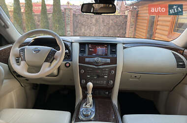 Внедорожник / Кроссовер Nissan Patrol 2010 в Вараше