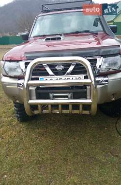 Позашляховик / Кросовер Nissan Patrol 2000 в 