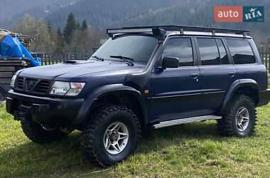 Позашляховик / Кросовер Nissan Patrol 2003 в 