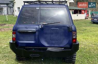Позашляховик / Кросовер Nissan Patrol 2003 в 