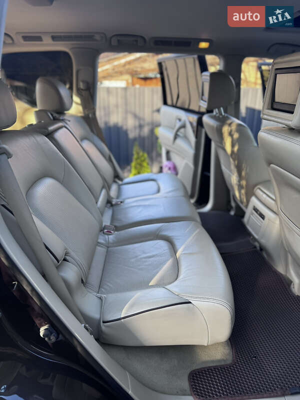 Позашляховик / Кросовер Nissan Patrol 2011 в Кропивницькому