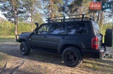 Позашляховик / Кросовер Nissan Patrol 2008 в 