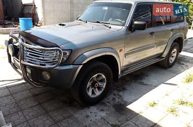 Позашляховик / Кросовер Nissan Patrol 2003 в Дніпрі