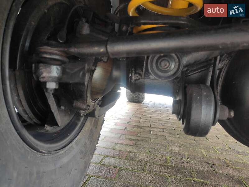 Внедорожник / Кроссовер Nissan Patrol 2000 в Ивано-Франковске