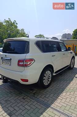Позашляховик / Кросовер Nissan Patrol 2013 в 