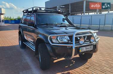 Внедорожник / Кроссовер Nissan Patrol 2000 в Полтаве