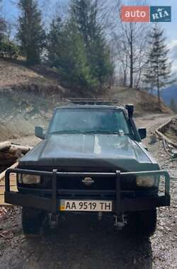Внедорожник / Кроссовер Nissan Patrol 1993 в Косове