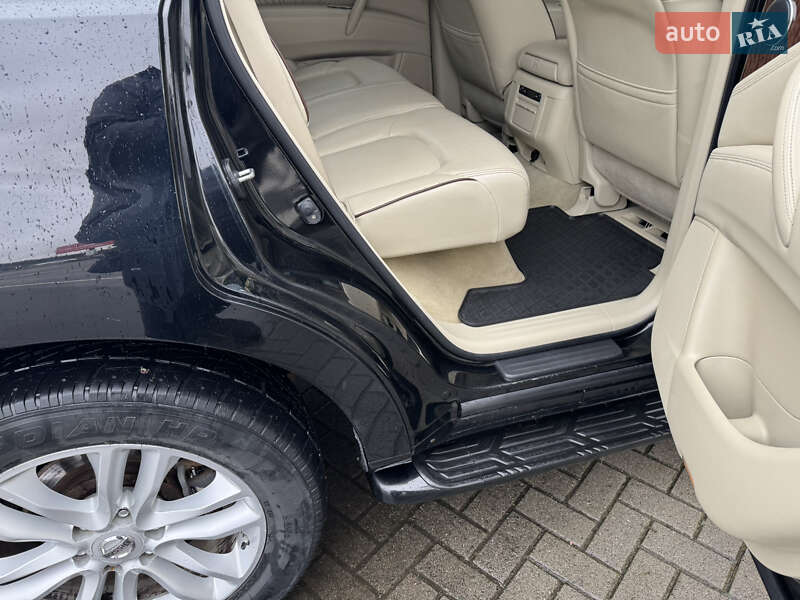 Позашляховик / Кросовер Nissan Patrol 2010 в Стрию