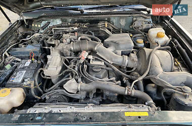 Внедорожник / Кроссовер Nissan Patrol 2003 в  фото 12 Внедорожник / Кроссовер Nissan Patrol 2003 в