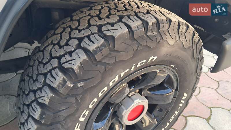 Внедорожник / Кроссовер Nissan Patrol 1992 в Надворной