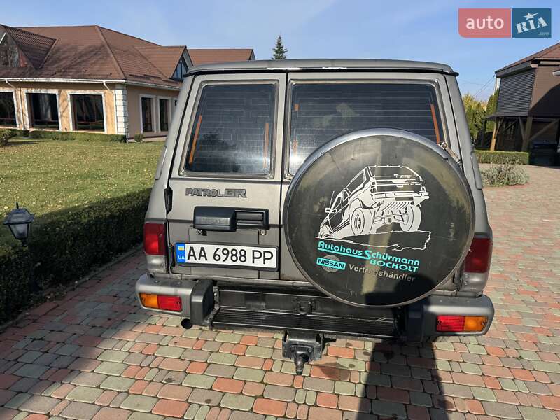 Внедорожник / Кроссовер Nissan Patrol 1996 в Прилуках
