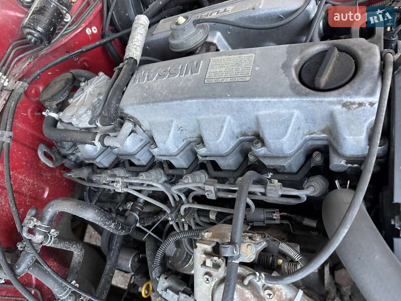 Внедорожник / Кроссовер Nissan Patrol 1996 в Прилуках