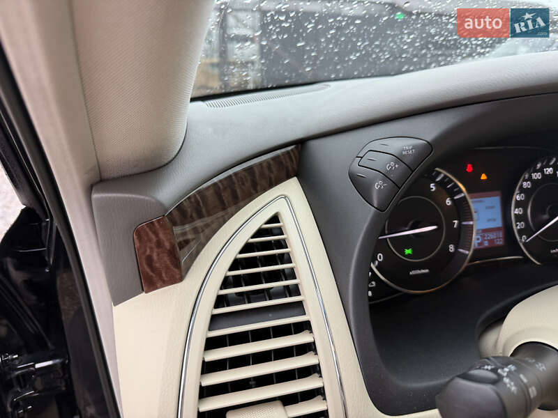 Внедорожник / Кроссовер Nissan Patrol 2010 в Стрые фото 53 Внедорожник / Кроссовер Nissan Patrol 2010 в Стрые