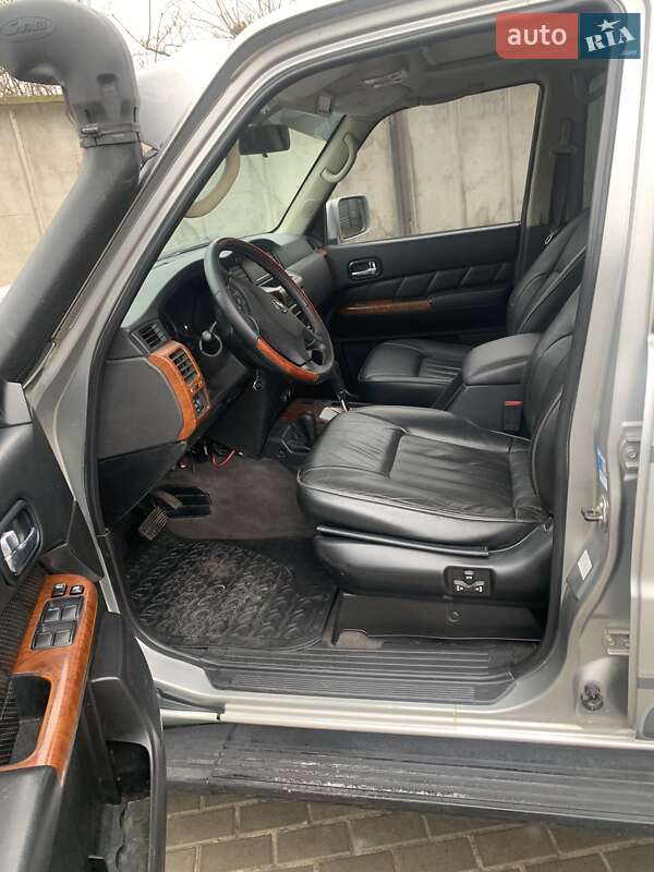 Внедорожник / Кроссовер Nissan Patrol 2008 в Ровно
