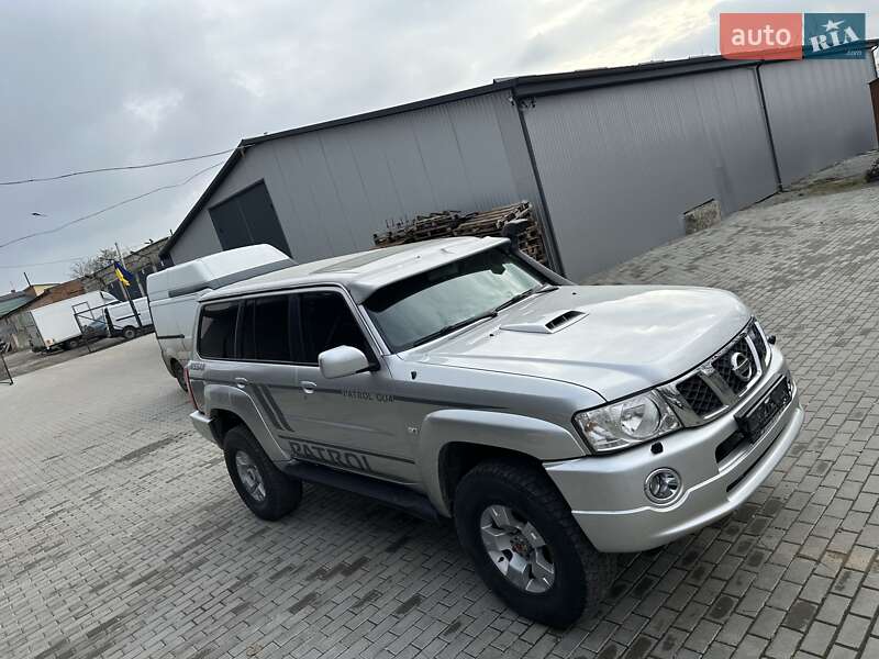 Внедорожник / Кроссовер Nissan Patrol 2008 в Ровно