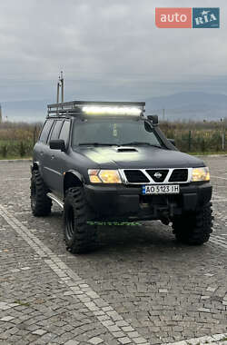 Внедорожник / Кроссовер Nissan Patrol 1999 в Иршаве