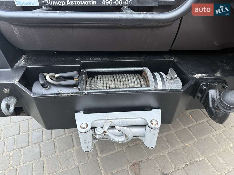 Позашляховик / Кросовер Nissan Patrol 2006 в Києві