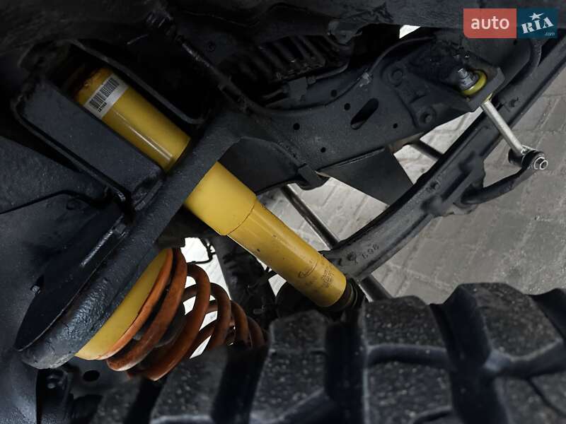 Позашляховик / Кросовер Nissan Patrol 2006 в Києві