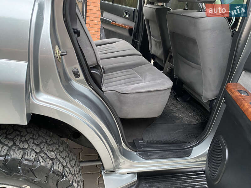 Внедорожник / Кроссовер Nissan Patrol 2005 в Хмельницком