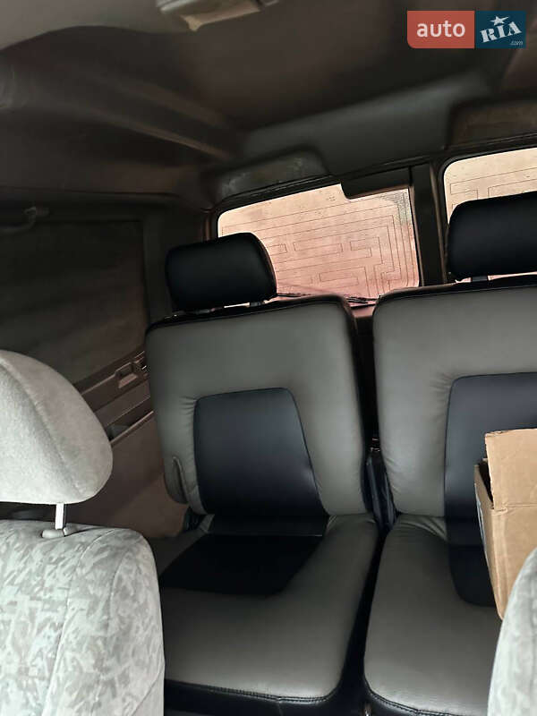 Внедорожник / Кроссовер Nissan Patrol 2000 в Тячеве